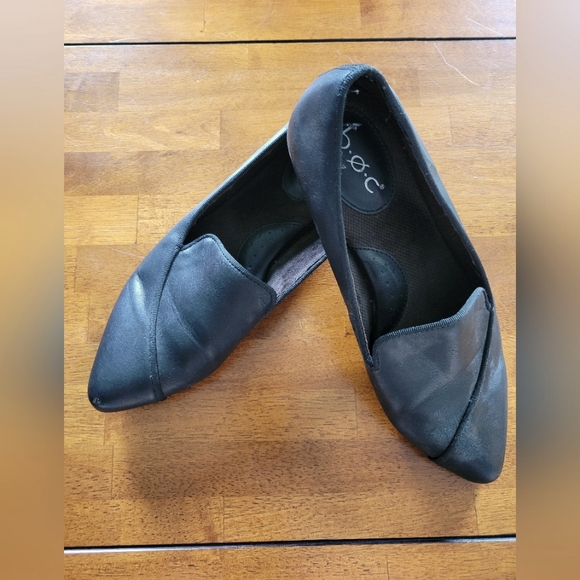 b.o.c. black pointed toe slip on - Picture 1 of 12